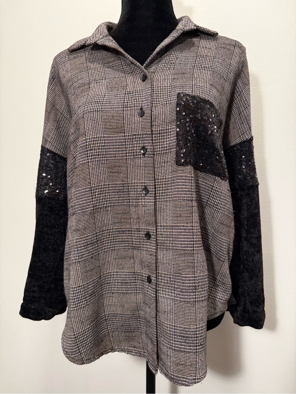 🚨LAST CHANCE!!!🚨 Plaid-Trim Ribbed Sweater with Cream Accents